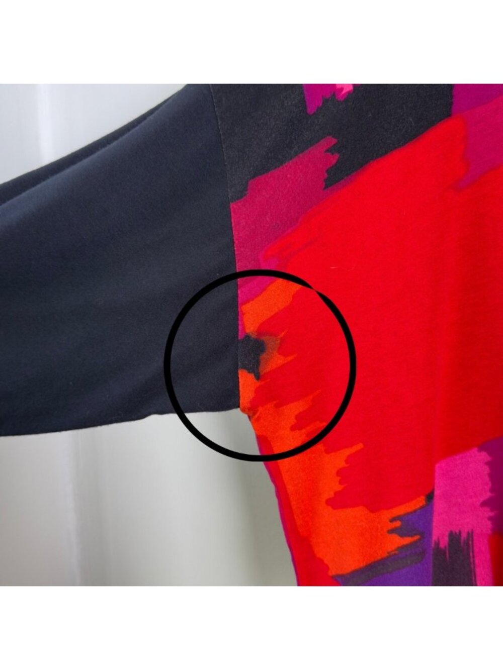 Ruby Rd Abstract Brushstroke Print Top Petite XL Hot Pink Red Black Art Teacher - Picture 5 of 10